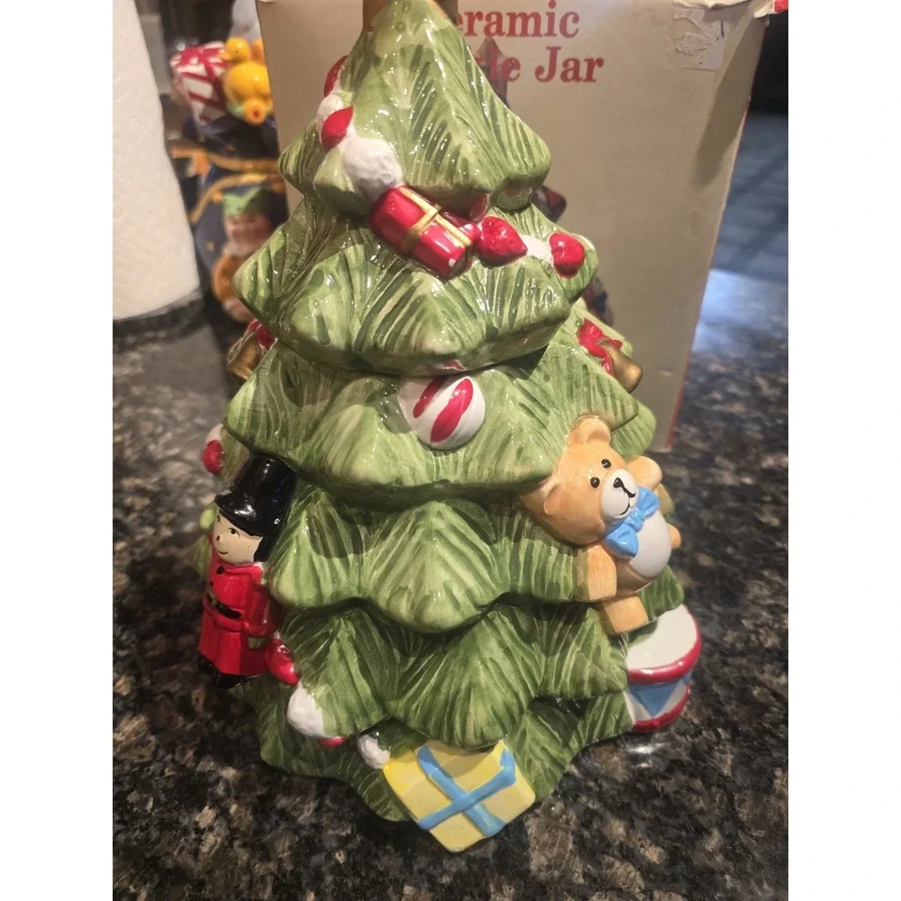 Christmas Tree Cookie Jar‎ Village Earthenware Musical Lid!! Works!!!